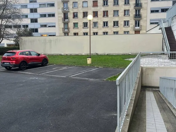 Parking 10 m²