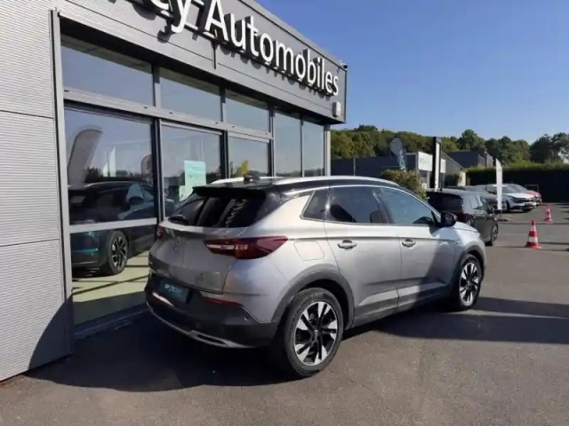 Opel Grandland X 1.2 turbo 130ch design line bva 109g — photo 7