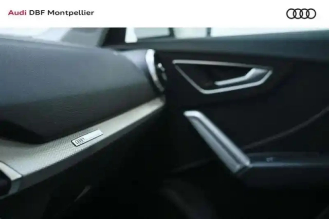 Audi Q2 30 tdi 116 s tronic 7 advanced — photo 9