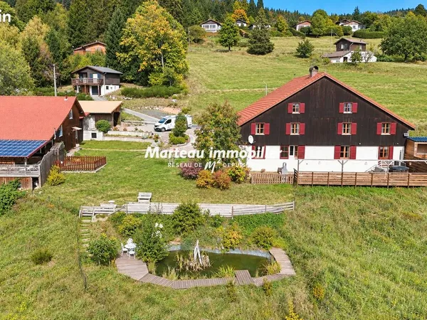 Ferme 16 pièces 958 m²