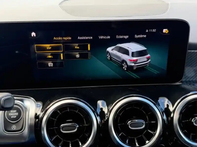 Mercedes Glb 220 d 4matic amg line — photo 10