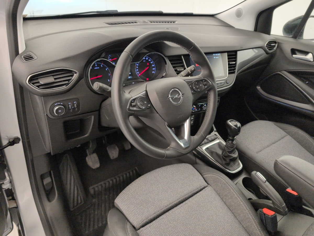 Opel Crossland — photo 15