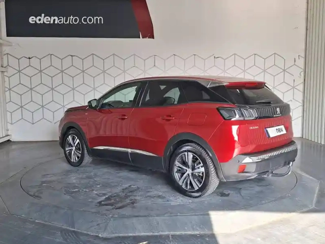 Peugeot 3008 hybrid 180 e-eat8 — photo 2