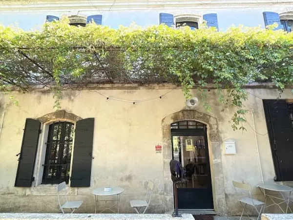 Local 5 pièces 160 m²