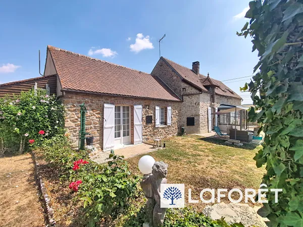 Maison en pierres avec gîte proche NOGENT-SUR-SEINE