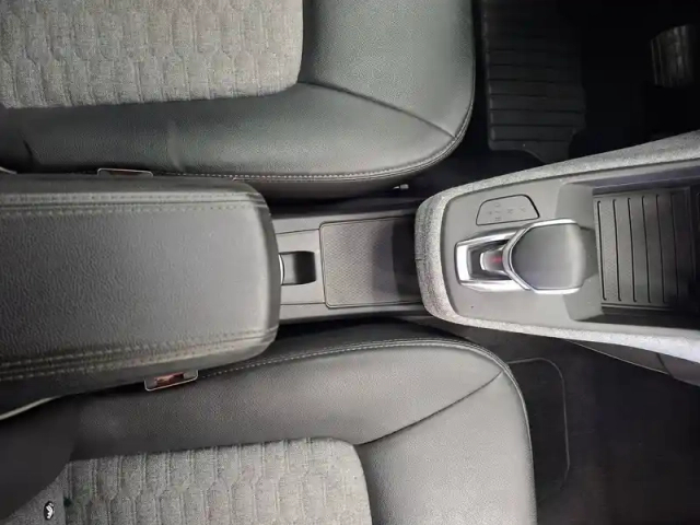 Renault Zoé zoe r110 — photo 31