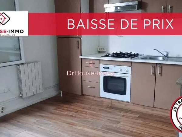 Immeuble de rapport avec commerce et appartements - Roye (80)