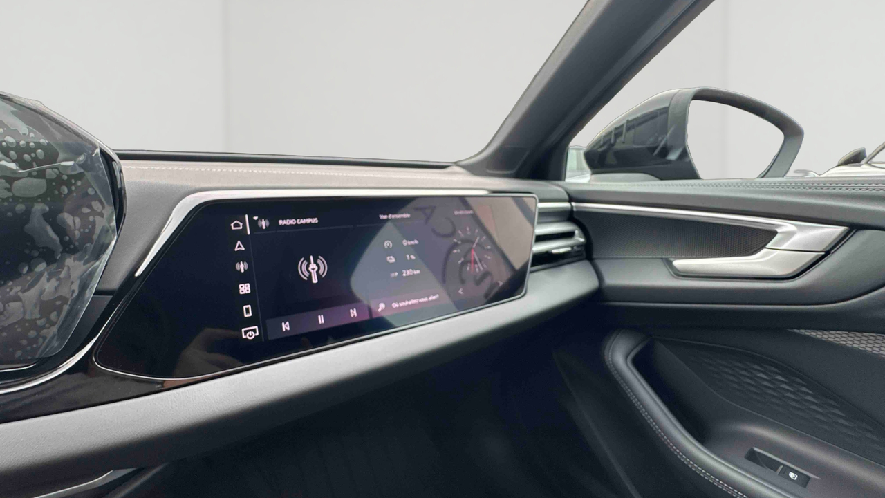 Audi A5 Avant e-hybrid 299 ch S tronic 7 Quattro — photo 10