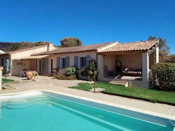 Maison 6 pièces 147 m²