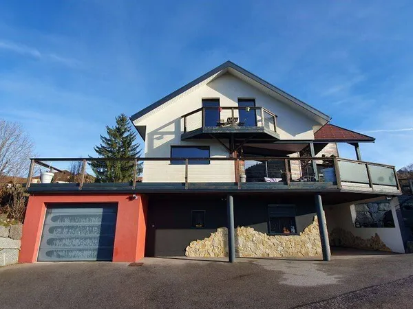 Maison 8 pièces 176 m²