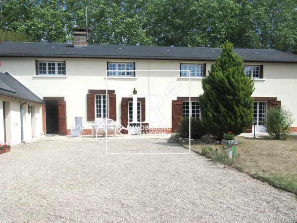 MAISON LAMOTTE BEUVRON