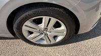 Peugeot 208 1.2 PureTech 82ch E6.2 Evap Signature 5p — photo 5