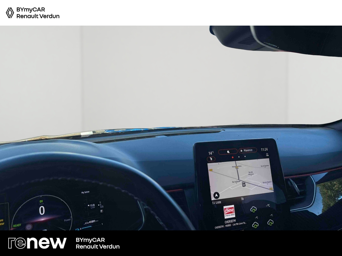 Renault Arkana E-Tech hybride 145 — photo 9