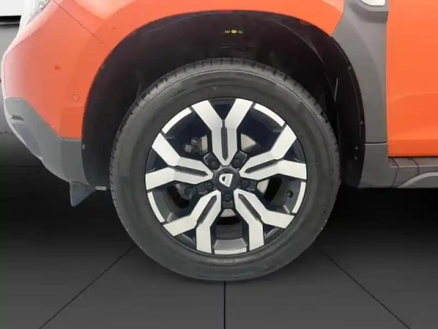 Dacia Duster 1.5 blue dci 115ch prestige 4x2 — photo 11