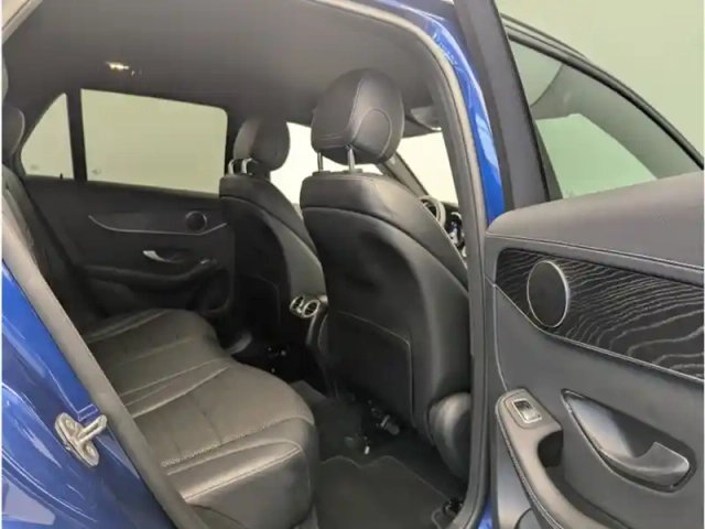 Mercedes Glc suv 220 d 4matic avantgarde line launch editio — photo 14