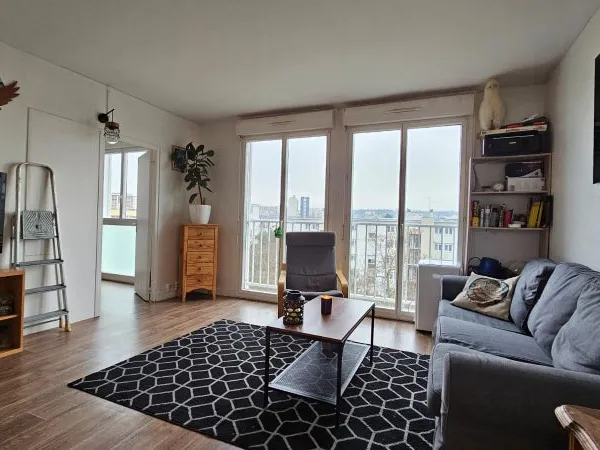 Chambre équipée disponible immédiatement
