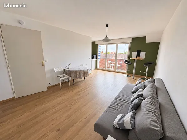 Studio 1 pièce 30 m²