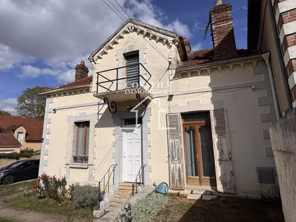 VILLENEUVE SUR YONNE