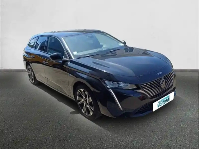 Peugeot 308 sw phev 180 e-eat8 — photo 3