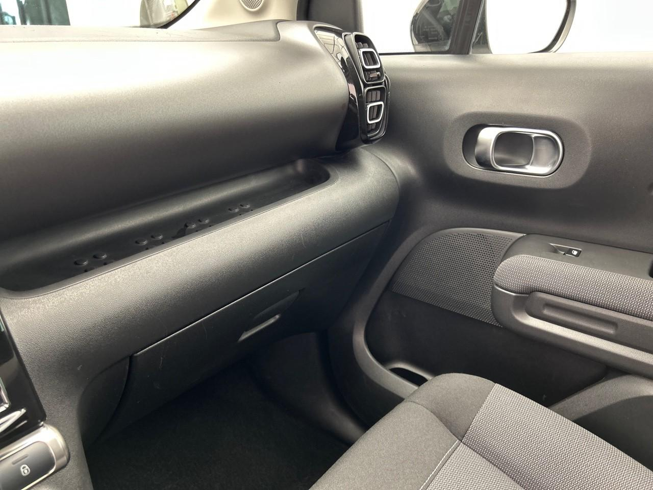 Citroën C3 Aircross puretech 130 s&s eat6 shine — photo 28