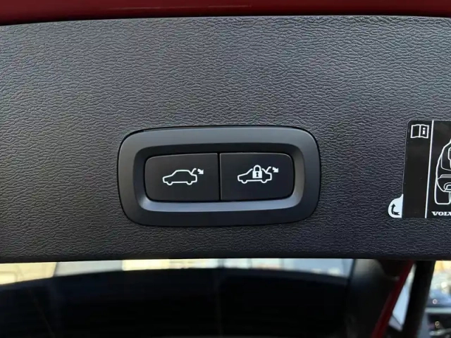 Volvo Xc40 t3 163 ch geartronic 8 — photo 10
