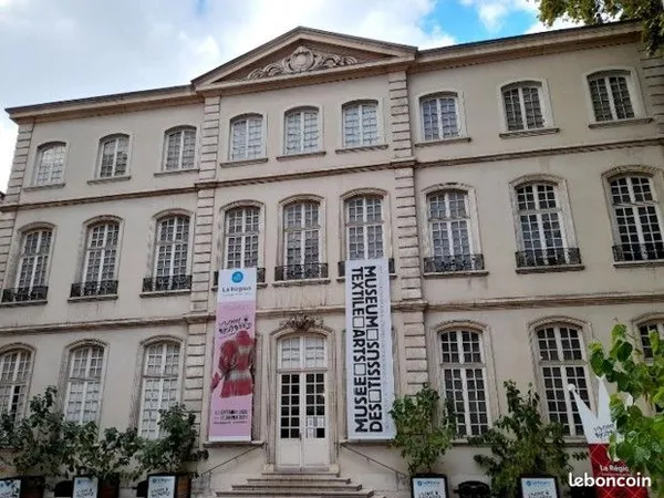 Droit au bail / Local 100 m2