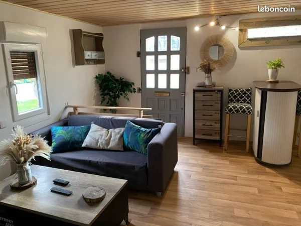 Location maison meublée , au calme