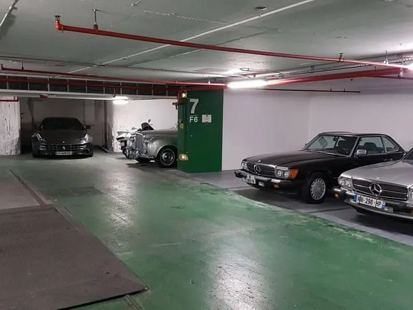 Parking 16 m²