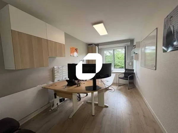 Bureaux 113 m²