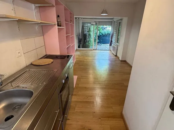 Studio 2 pièces 27 m²