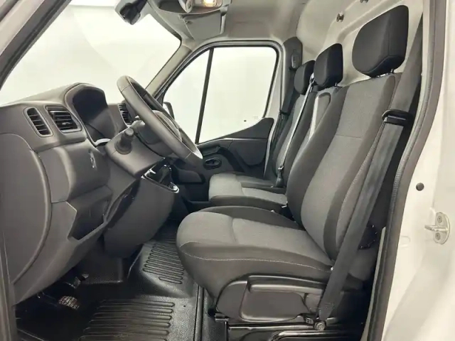 Renault Master fgn trac f3500 l2h2 blue dci 135 — photo 27