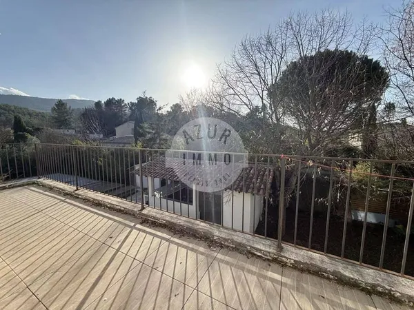 Maison 7 pièces 93 m²