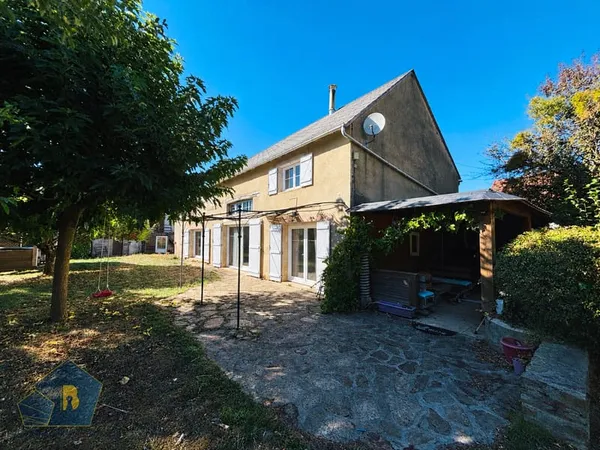 COUP DE COEUR Maison rénovée au calme, idéale pour une fami