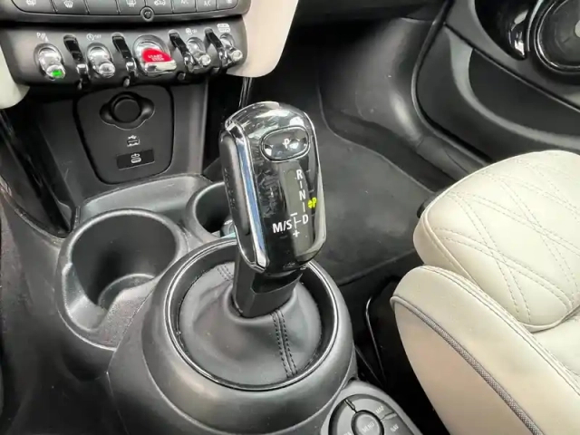 Mini Mini 5 portes cooper s 178ch edition premium plus bva7 — photo 15