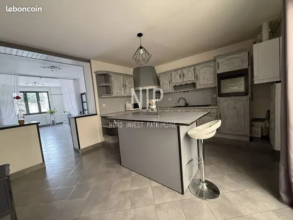 Maison 4 pièces 126 m²