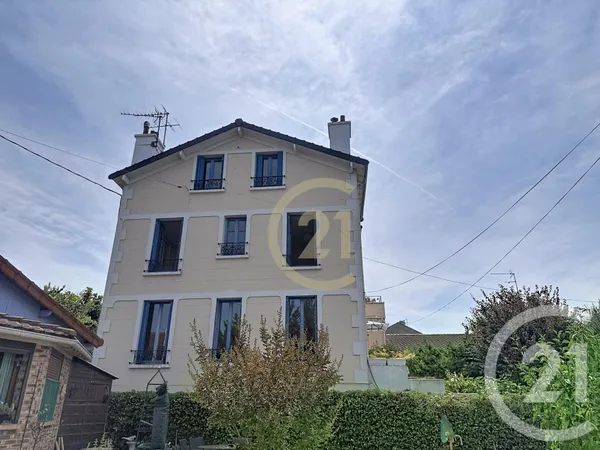 Maison 9 pièces 160 m²
