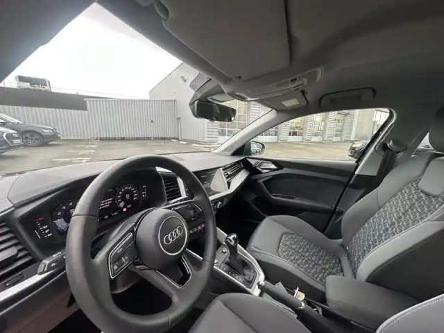 Audi A1 sportback 30 tfsi 116 ch s tronic 7 — photo 50