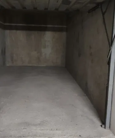 Garage à louer