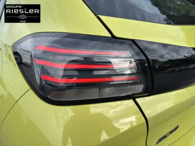 Peugeot 208 puretech 75 s&amp;s bvm5 — photo 17