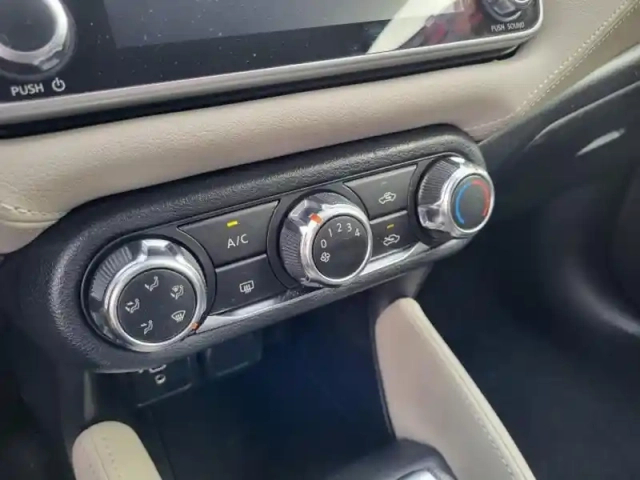 Nissan Micra 1.0 ig-t 92ch made in france xtronic — photo 15