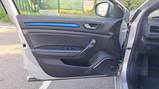 Renault Megane 1.7 Blue dCi 150 EDC - GT-Line – 2019 – 121855 km – Diesel – Boîte Automatique — photo 37