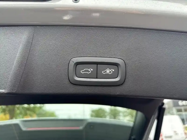 Volvo Ex40 single extended range 252 ch 1edt — photo 27