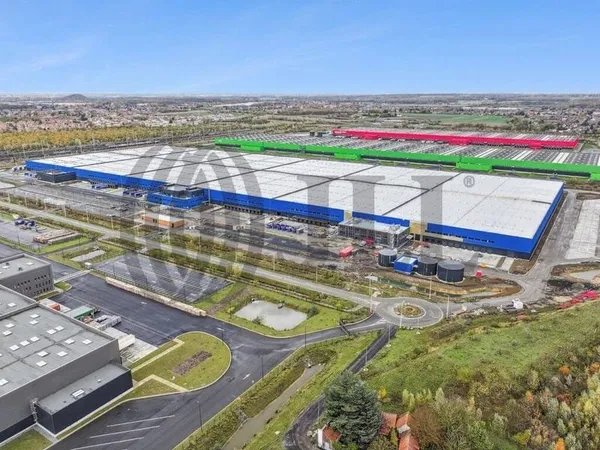 Local d’activité et entrepôt Location Dourges   410077€