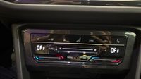 Volkswagen Tiguan 2.0 TDI 150ch R-Line DSG7 — photo 25