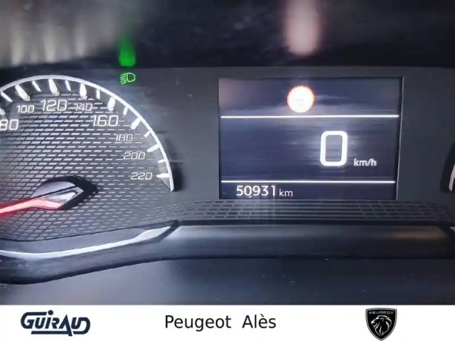 Peugeot 208 puretech 100 s&amp;s bvm6 — photo 42