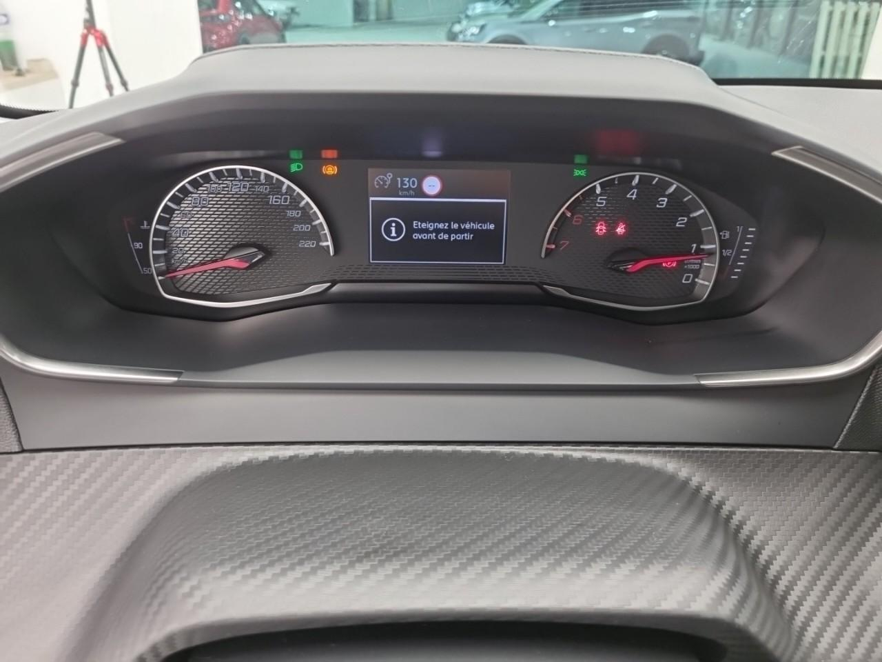 Peugeot 208 100 s&s bvm6 style — photo 26