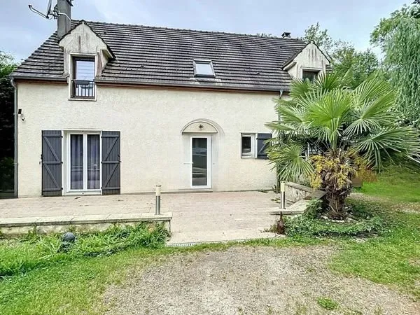 Maison 5 pièces 145 m²