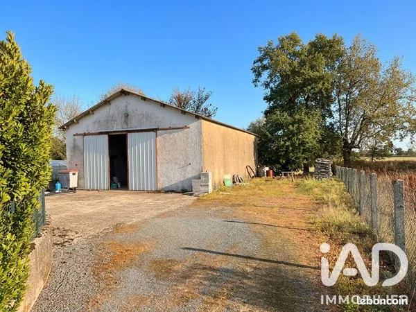 Terrain 832 m² Adilly