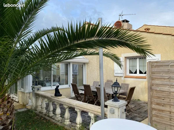 Maison 4 chambres véranda zone Leclerc