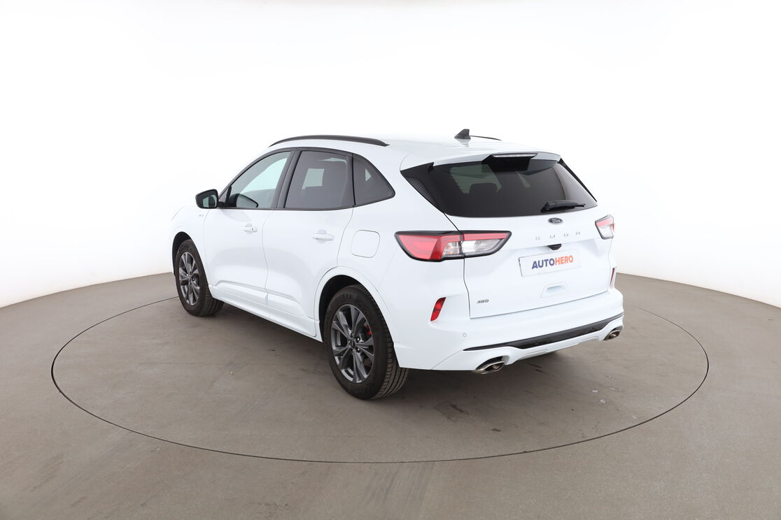 Ford Kuga 2.0 EcoBlue AWD ST Line X Auto — photo 3